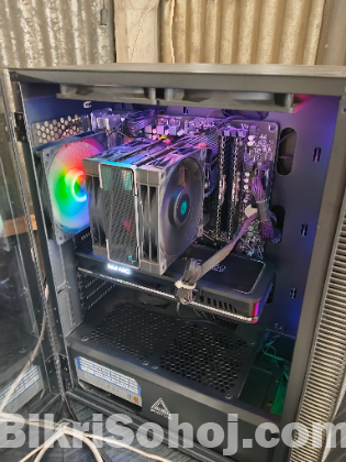 গেমিং কম্পিউটার ফুল সেটআপ মনিটর সহ